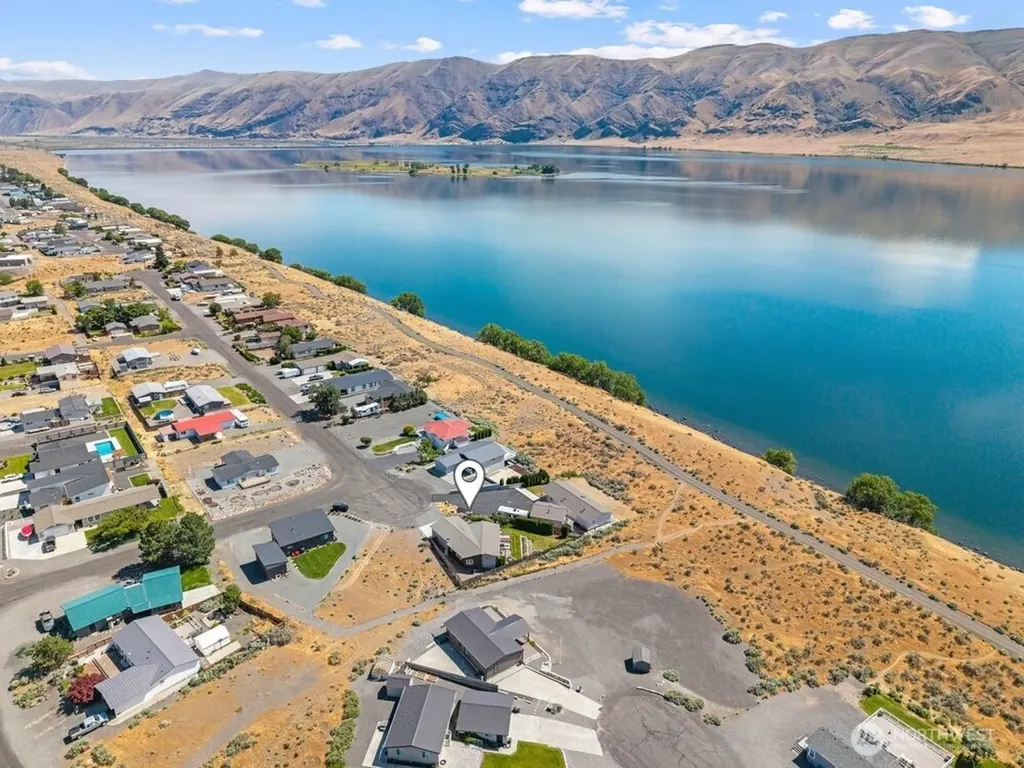 406 Island View SW Mattawa WA 99349