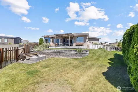 406 Island View SW Mattawa WA 99349
