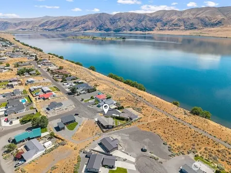 406 Island View SW Mattawa WA 99349