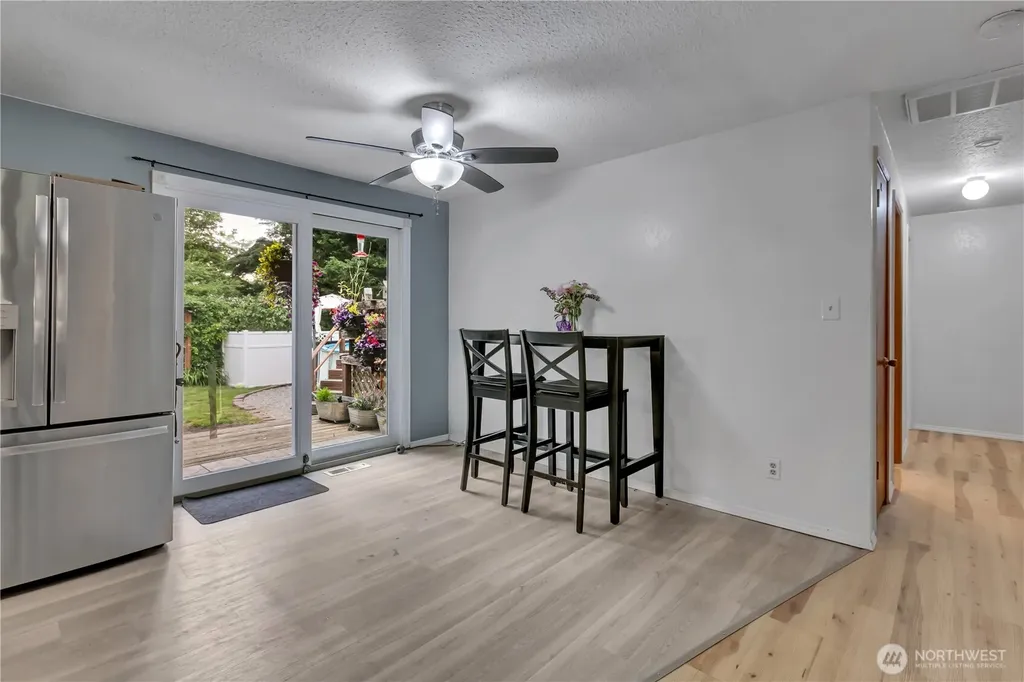 30461 188th Avenue SE Kent WA 98042