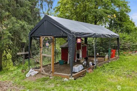 30461 188th Avenue SE Kent WA 98042