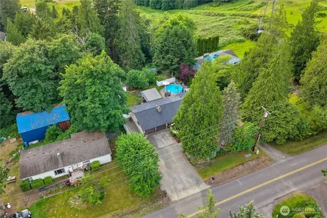 30461 188th Avenue SE Kent WA 98042