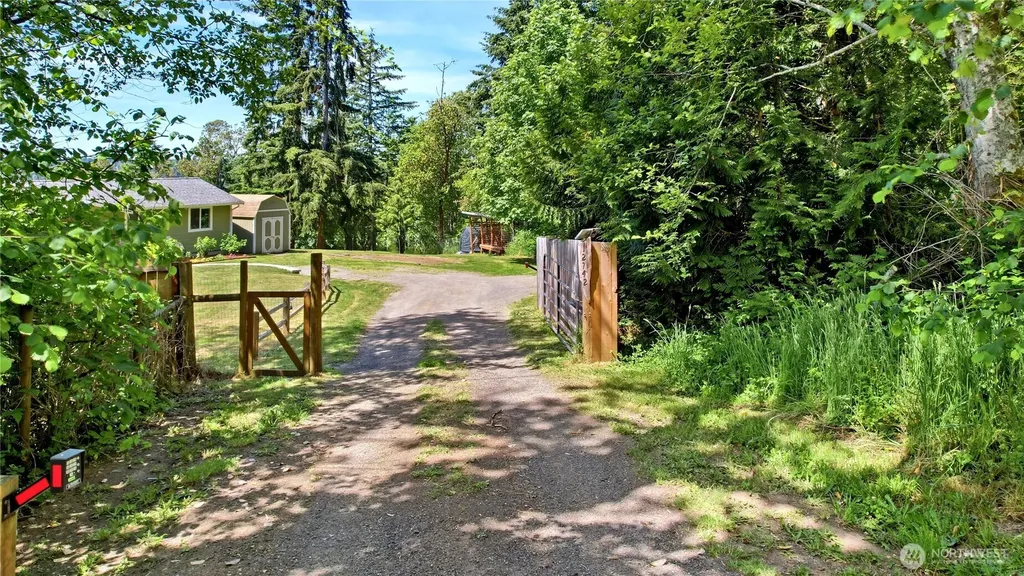 12742 Banner Road SE Olalla WA 98359
