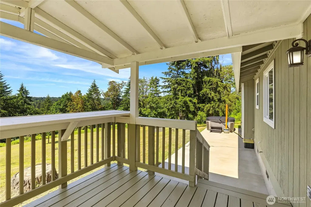 12742 Banner Road SE Olalla WA 98359
