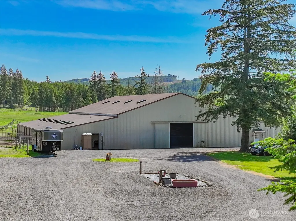 1242 N Fork Road Chehalis WA 98532