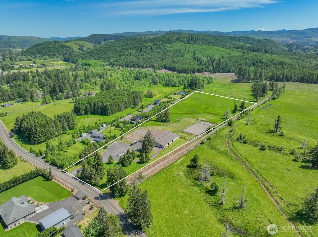 1242 N Fork Road Chehalis WA 98532