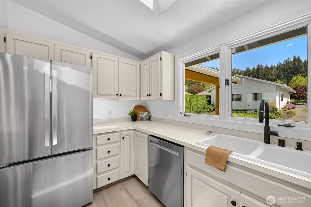 3187 Northshore Road Bellingham WA 98226