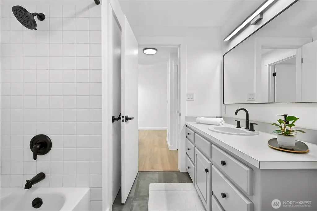 3187 Northshore Road Bellingham WA 98226