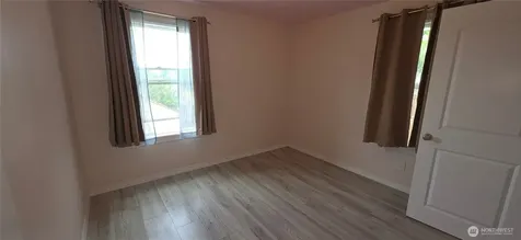 4559 12th Ave S Seattle WA 98108