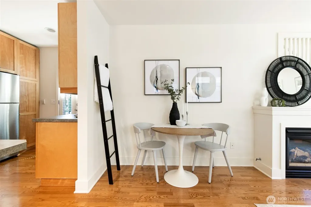 6318 5th Avenue NE Seattle WA 98115