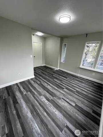 10033 Des Moines Memorial Drive S Seattle WA 98168