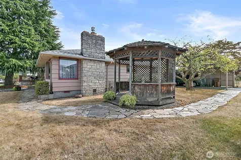 502 E 32nd Street Tacoma WA 98404
