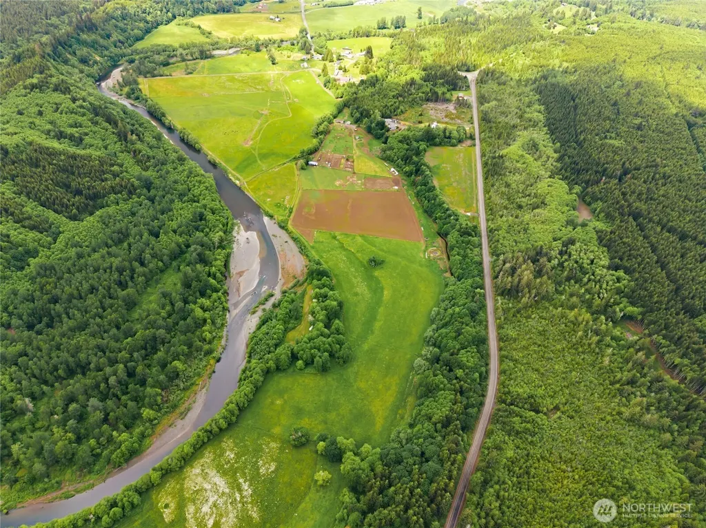 1381 Wynooche Valley Road Montesano WA 98563