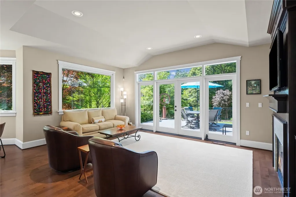 11226 Greystone Drive SW Lakewood WA 98499