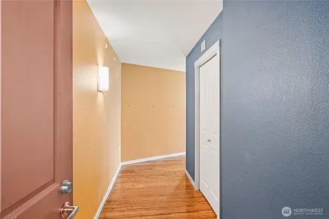 2901 NE Blakely Street Seattle WA 98105