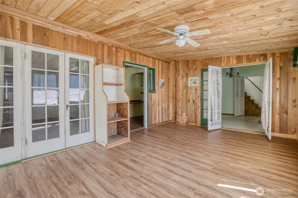 2717 Cherry Street Hoquiam WA 98550
