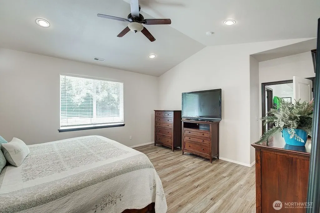 16716 24th Street SE Snohomish WA 98290