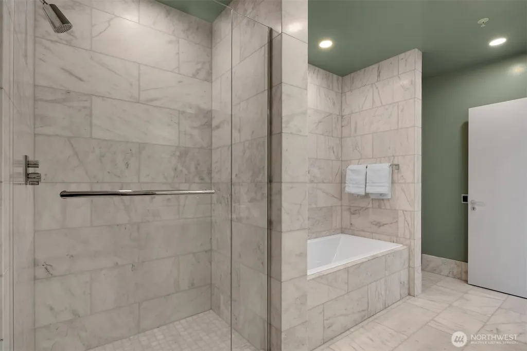 121 Stewart Street Seattle WA 98101