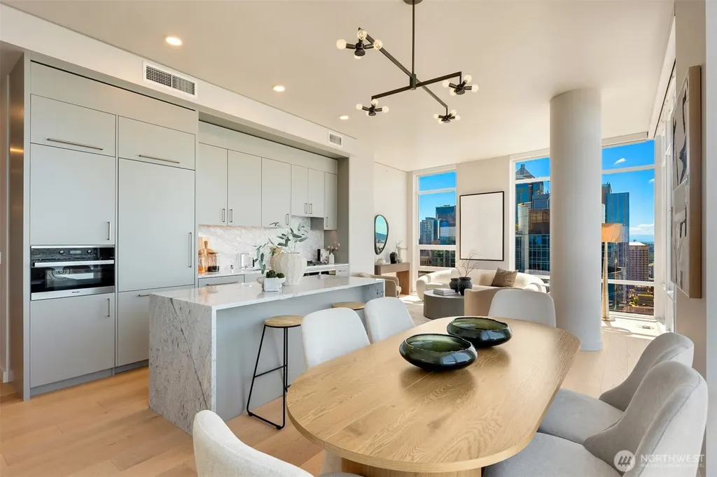 121 Stewart Street Seattle WA 98101