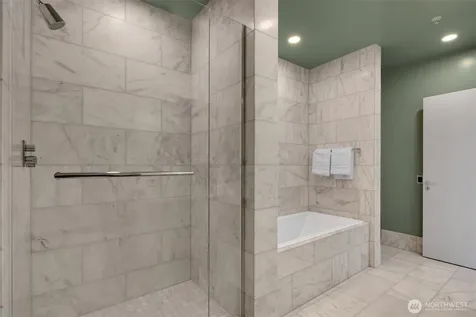 121 Stewart Street Seattle WA 98101
