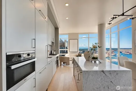121 Stewart Street Seattle WA 98101