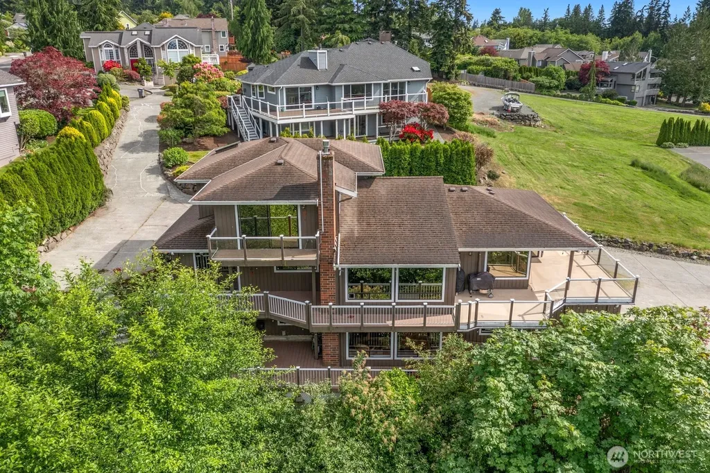 1133 8th Drive Mukilteo WA 98275