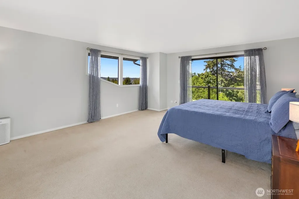 1133 8th Drive Mukilteo WA 98275