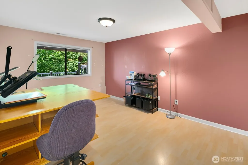1133 8th Drive Mukilteo WA 98275