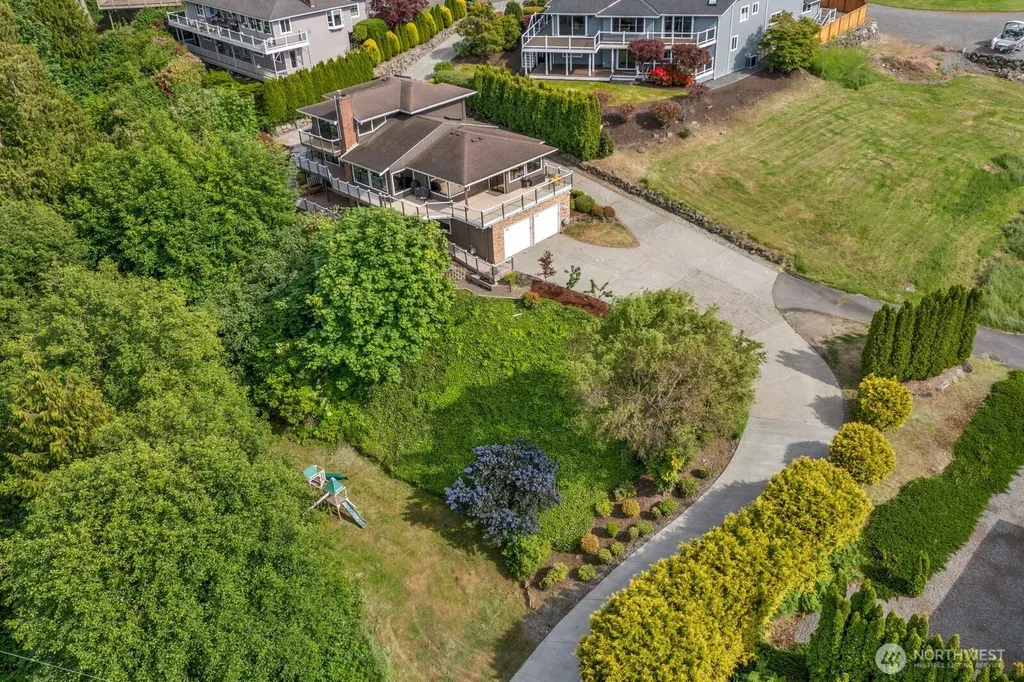 1133 8th Drive Mukilteo WA 98275