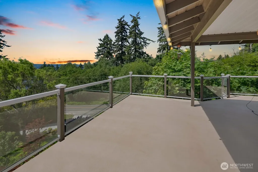 1133 8th Drive Mukilteo WA 98275