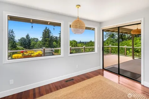 1133 8th Drive Mukilteo WA 98275