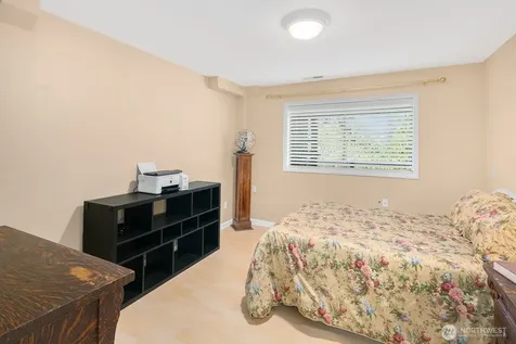 1133 8th Drive Mukilteo WA 98275