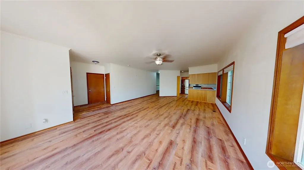 715 N Waugh Road Mount Vernon WA 98273
