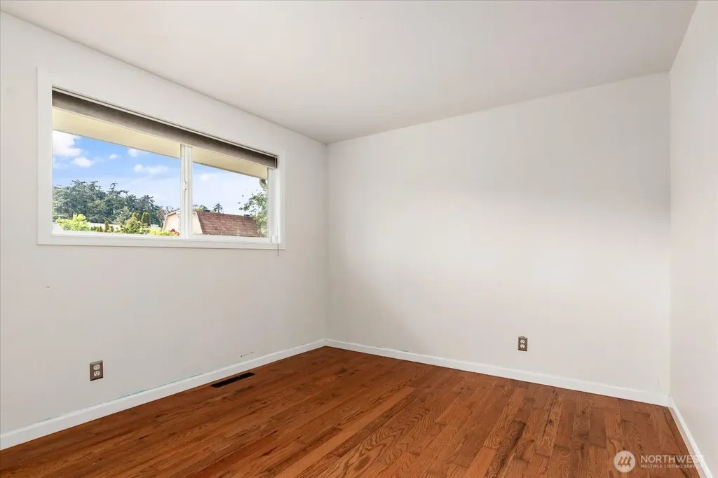 188 SW 8th Avenue Oak Harbor WA 98277