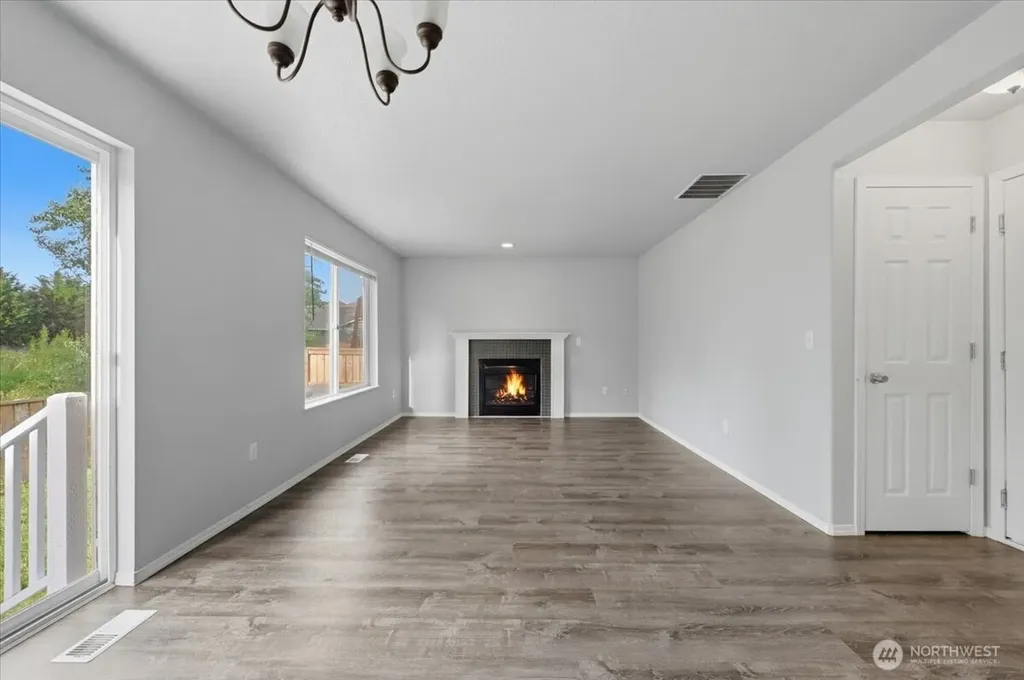 1425 186th Street Ct E Spanaway WA 98387