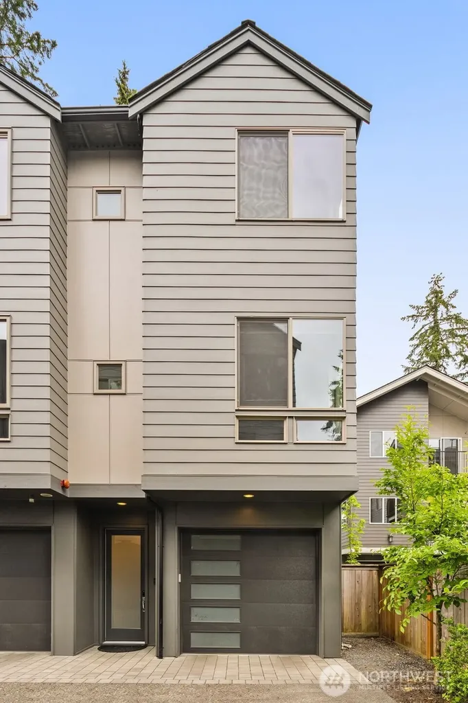 18355 3rd Avenue NE Shoreline WA 98155