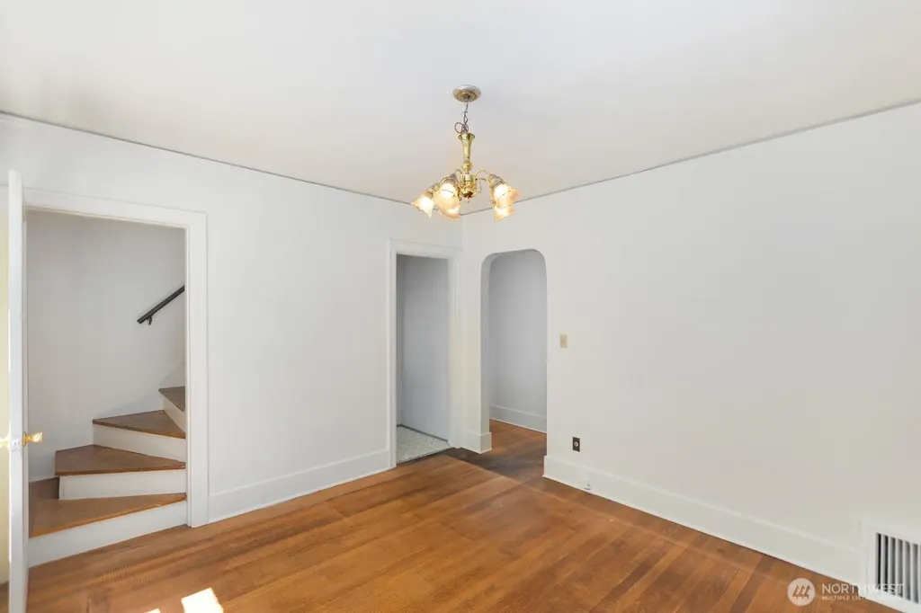 2415 Queen Anne Avenue N Seattle WA 98109