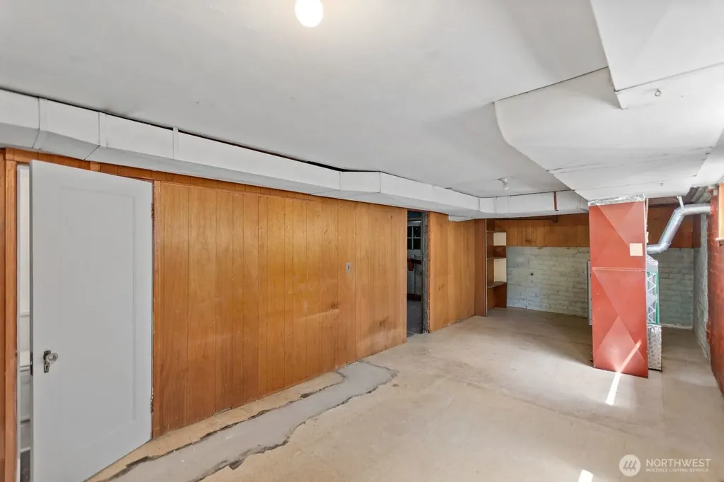 2415 Queen Anne Avenue N Seattle WA 98109