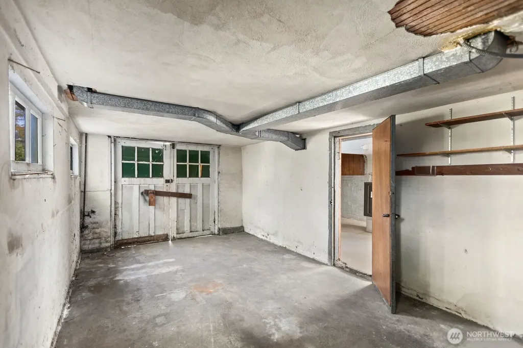 2415 Queen Anne Avenue N Seattle WA 98109