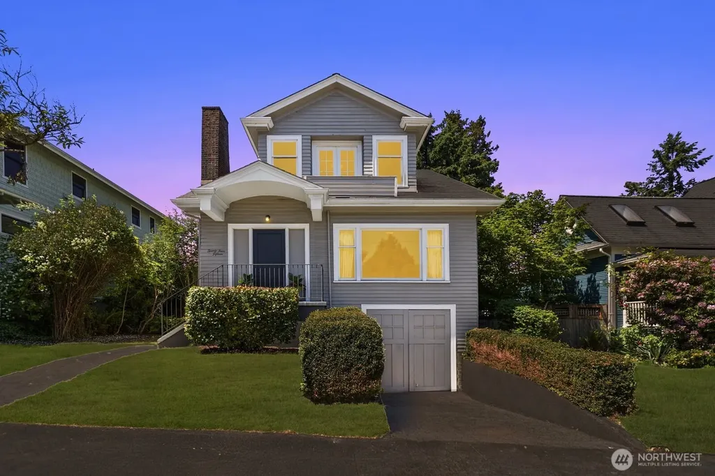2415 Queen Anne Avenue N Seattle WA 98109