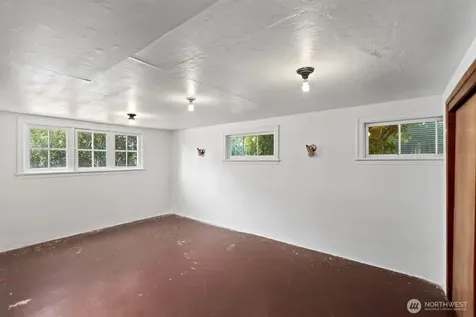 2415 Queen Anne Avenue N Seattle WA 98109