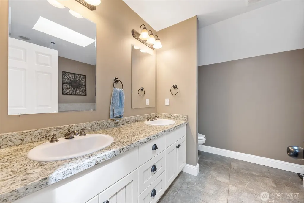 30 Sandalia Court Oroville WA 98844