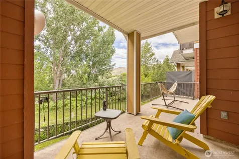 30 Sandalia Court Oroville WA 98844