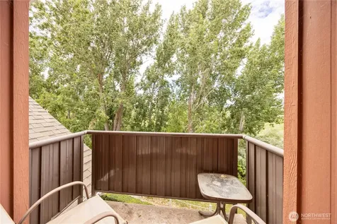 30 Sandalia Court Oroville WA 98844