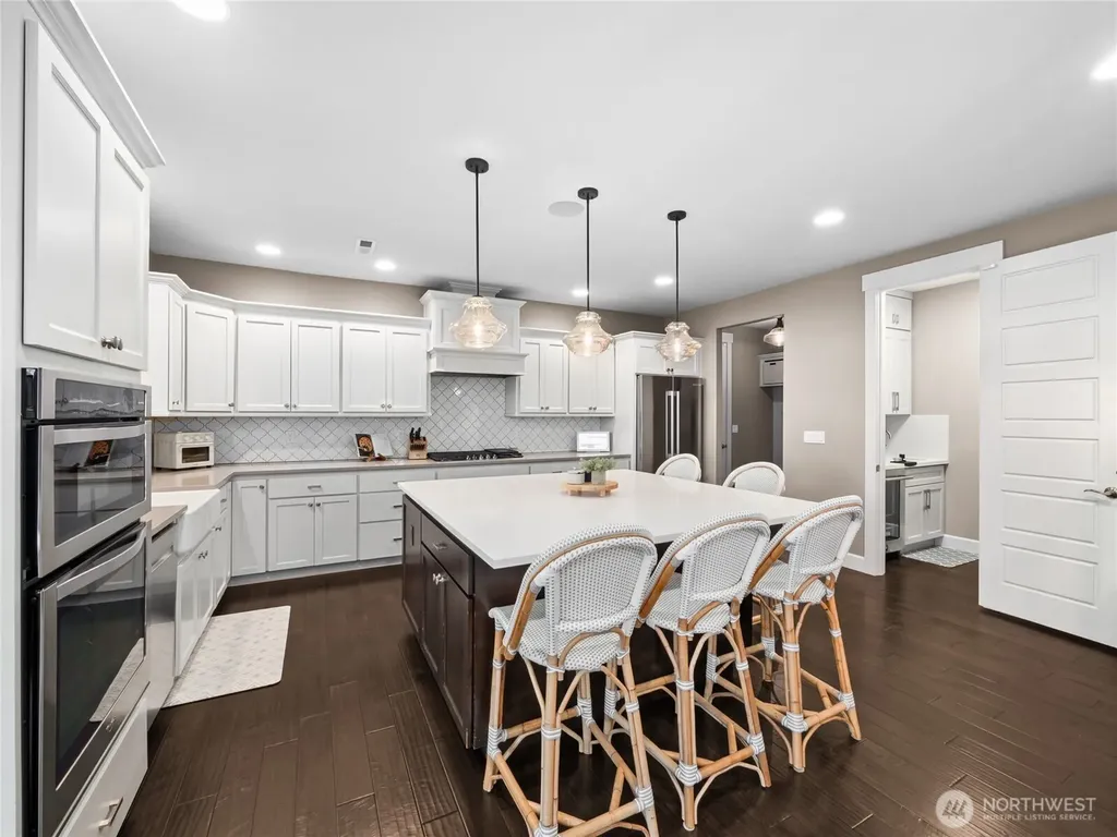 2015 186th Avenue E Lake Tapps WA 98391