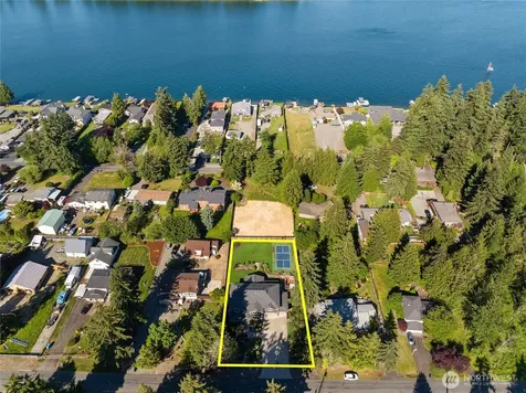 2015 186th Avenue E Lake Tapps WA 98391