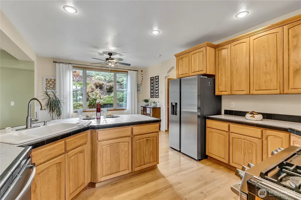 6725 Mirror Court SE Olympia WA 98513