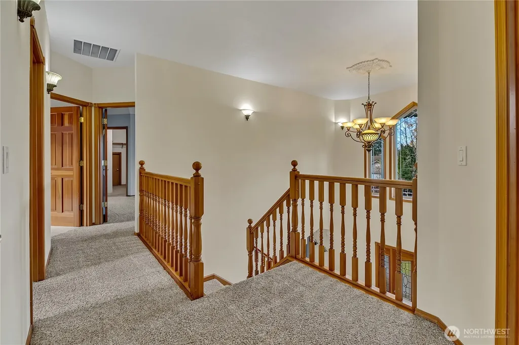 6725 Mirror Court SE Olympia WA 98513