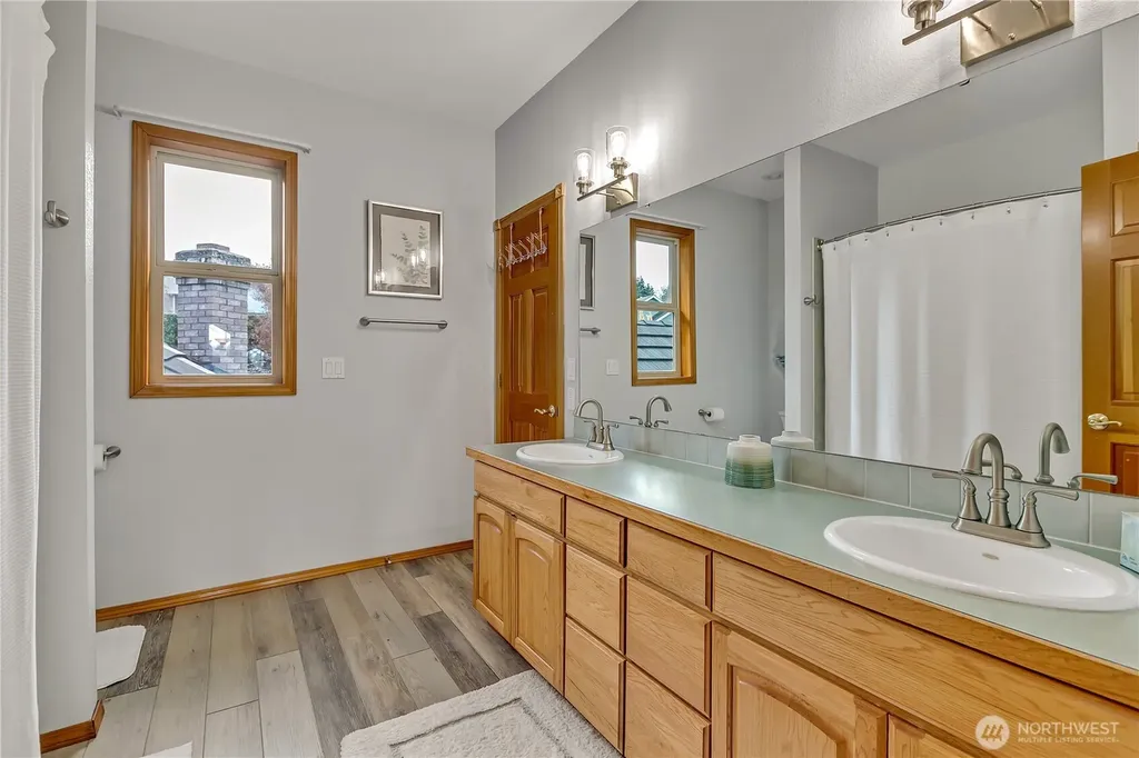 6725 Mirror Court SE Olympia WA 98513