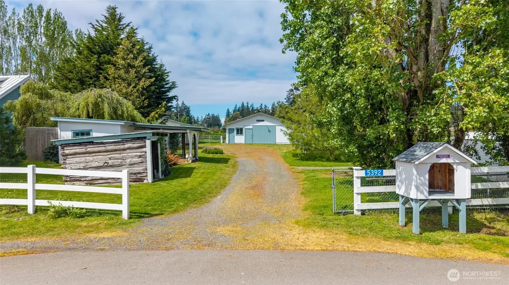 5392 Shore Meadow Road Freeland WA 98249